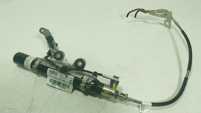 MERCEDES 2068604502 в наличии Кривой Рог