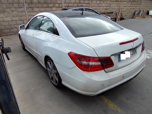 A2077200105 MERCEDES Дверь передняя левая купить в Львов