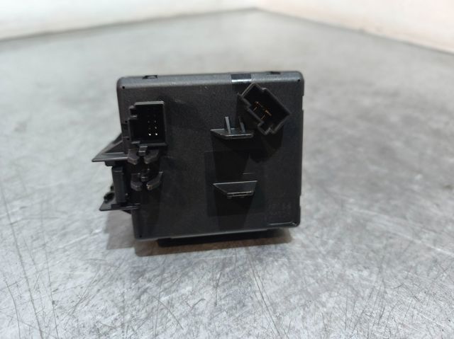 A2079052600 MERCEDES купить в Сумы