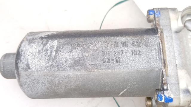 MERCEDES A2097200846 Механизм стеклоподъемника двери передней правой в наличии Винница