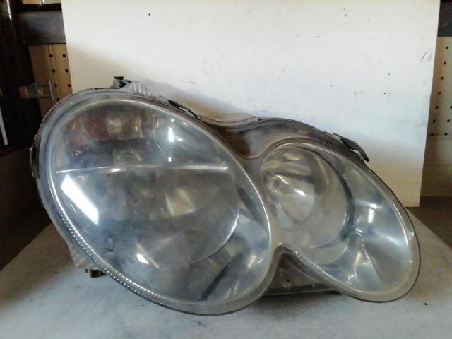 A2098202661 Правая фара купить Хмельницкий