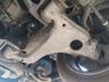 Braço oscilante inferior direito de suspensão dianteira A2103307707 MERCEDES