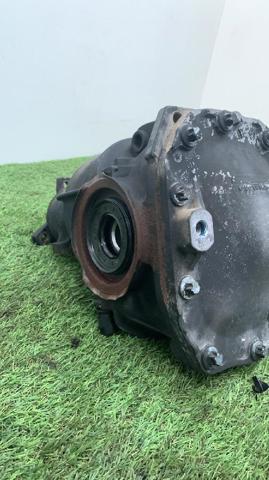 MERCEDES 2103513008 Крышка редуктора заднего в наличии Хмельницкий