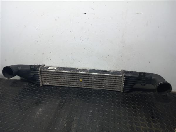 Radiador de intercooler A2105001500 Mercedes