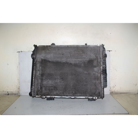 A2105005803 MERCEDES Радиатор охлаждения двигателя купить в Винница