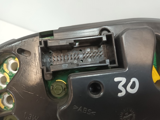 MERCEDES A2105405248 Торпедо в наличии Украина