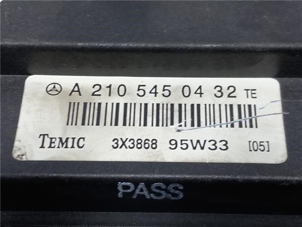 A2105450432 MERCEDES Регулятор оборотов вентилятора купить в Украина