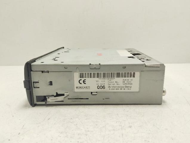 MERCEDES A2108200986 Магнитола (радио AM/FM), универсальная в наличии Тернополь