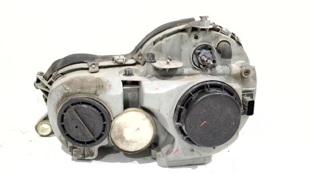 A2108203061 MERCEDES Правая фара купить в Павлоград