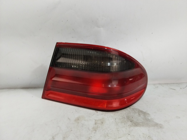 MERCEDES A2108208264 Фонарь задний правый внешний в наличии Черкассы