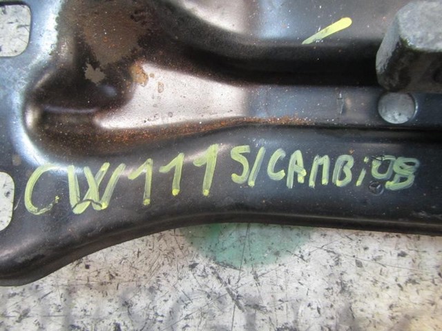 MERCEDES 2112420901 Балка крепления коробки передач в наличии Тернополь