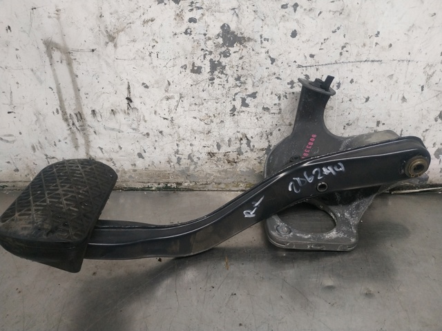 MERCEDES A2112900119 в наличии Николаев