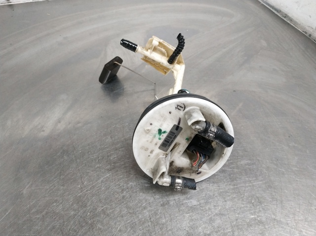 Sensor do nível de combustível no tanque Mercedes C S203
