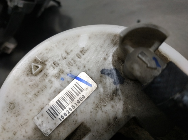 Sensor do nível de combustível no tanque Mercedes C S203