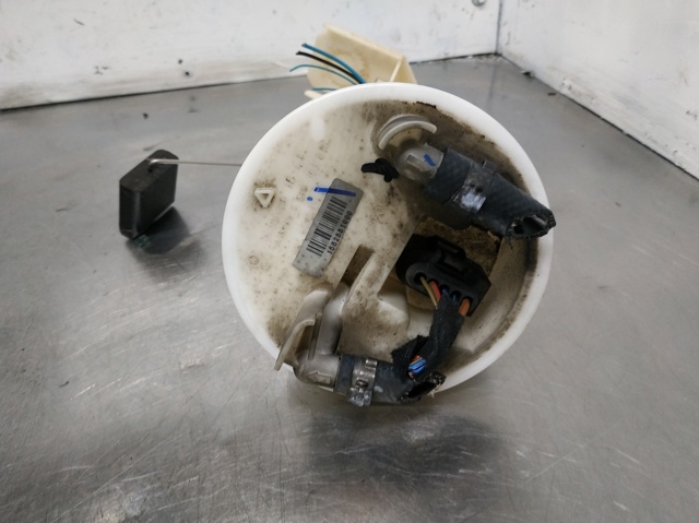 Sensor do nível de combustível no tanque Mercedes C S203