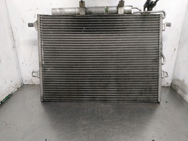 Condensador de ar condicionado / radiador para Mercedes E Class (W211) Sedan OM642920 A2115000154