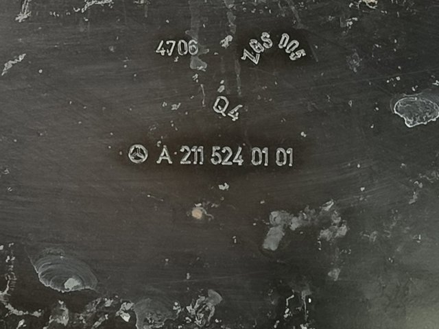 Proteção de motor, de panela (da seção de motor) Mercedes E S211