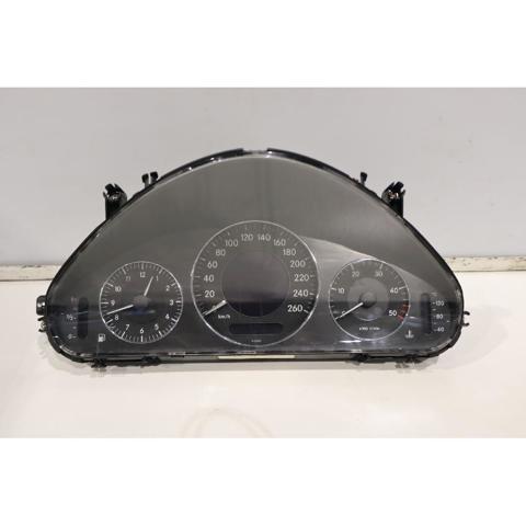 MERCEDES A2115405611 Приборная доска (щиток приборов) в наличии Запорожье