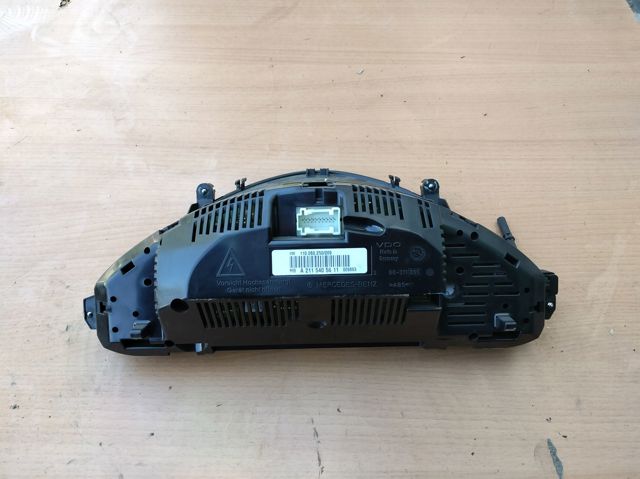 MERCEDES A2115405611 Приборная доска (щиток приборов) в наличии Николаев