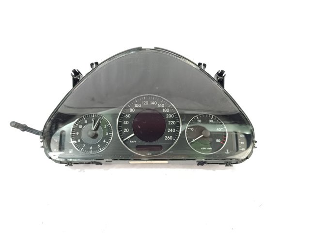 2115405611 MERCEDES Приборная доска (щиток приборов) купить в Ирпень