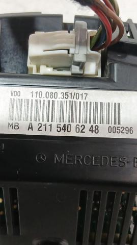 MERCEDES A2115406248 Приборная доска (щиток приборов) в наличии Запорожье