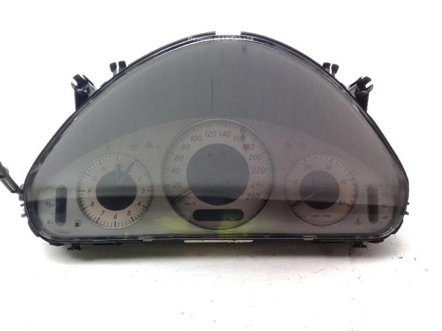 MERCEDES 2115408947 Приборная доска (щиток приборов) в наличии Харьков