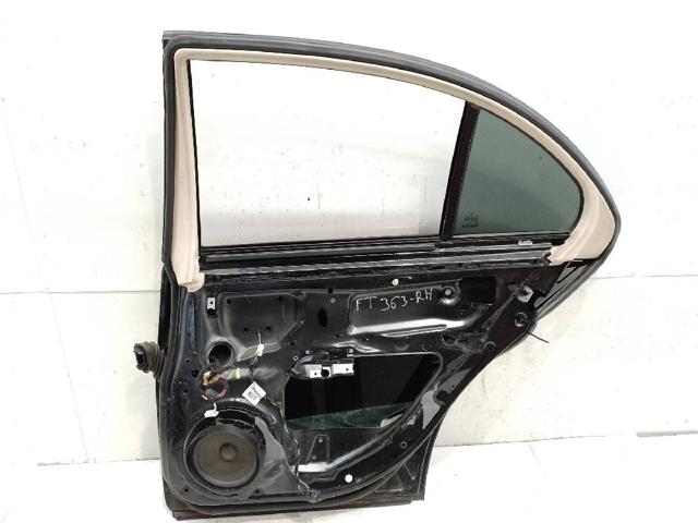MERCEDES A2117300205 Дверь задняя правая в наличии Харьков