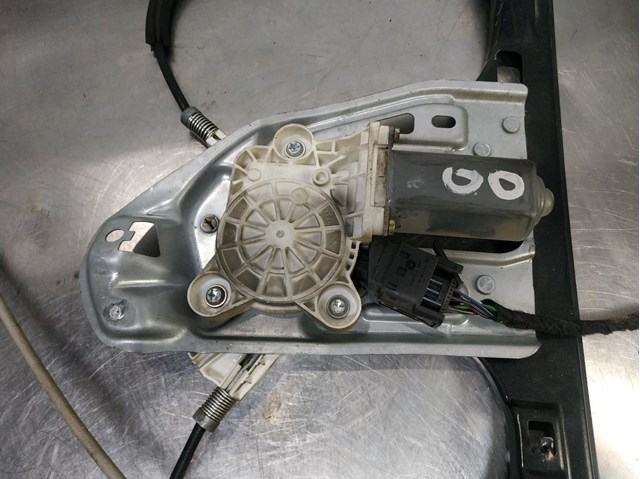 Motor regulador do vidro dianteiro direito para Mercedes-Benz CLC-Class CLC 200 CDI (203.707) OM646963 A2118201742