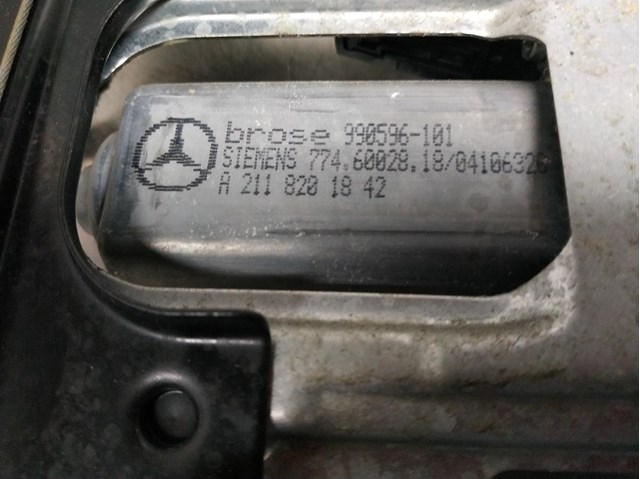 Regulador do vidro dianteiro esquerdo para Mercedes-Benz C-Class T-Model C 220 CDI (203.206) OM611962 A2118201842