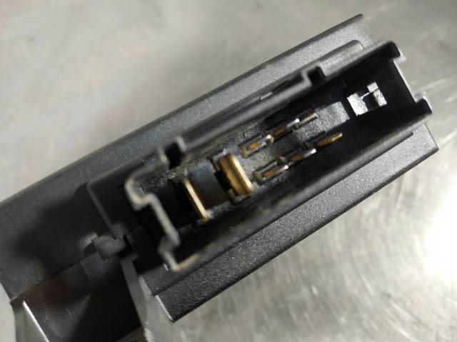 A2118207589 MERCEDES купить в Ужгород