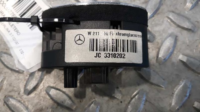 MERCEDES A2118211151 Кнопка салона привода крышки багажника (двери 3/5-й (ляды) в наличии Полтава