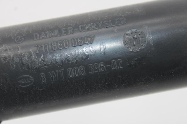 A2118600647 MERCEDES Форсунка омывателя фары передней правой купить в Тернополь