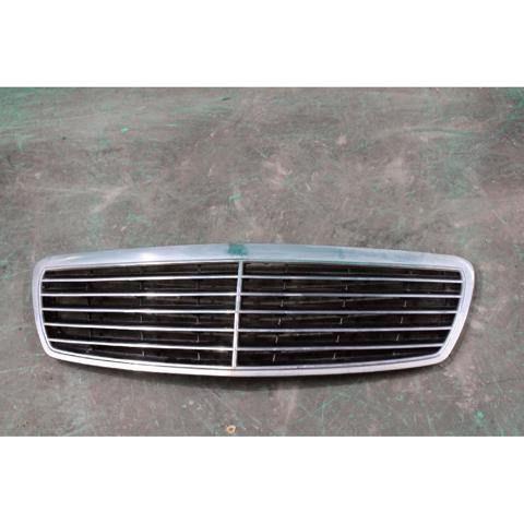 A21188003837246 MERCEDES Решетка радиатора купить в Украина