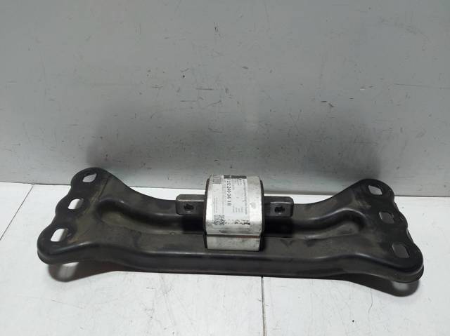 Coxim de transmissão (suporte da caixa de mudança) A2122400418 MERCEDES