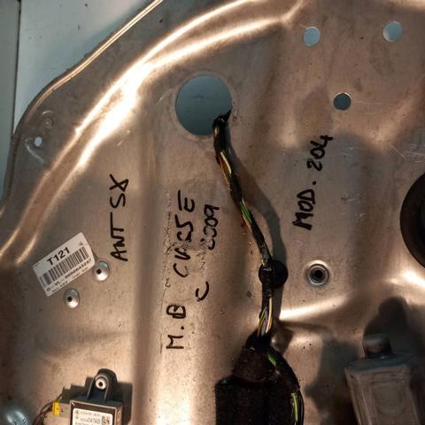 Mecanismo de acionamento de vidro da porta dianteira esquerda A2127201579 MERCEDES