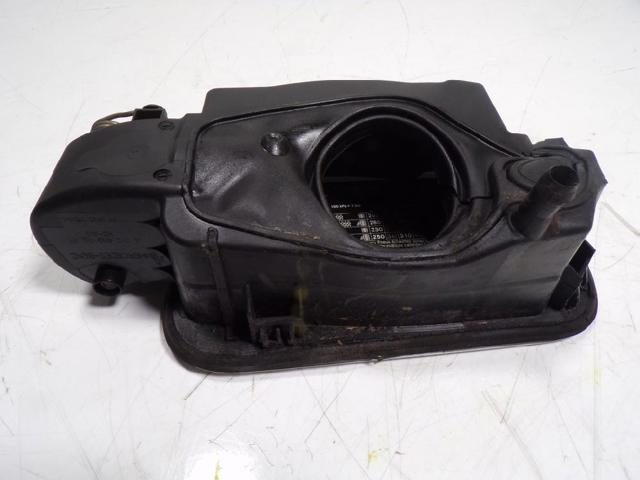 Alcapão do tanque de combustível Mercedes E W212