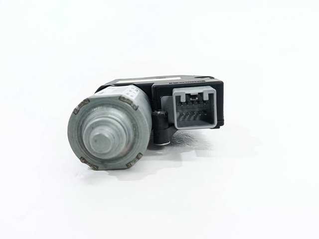 MERCEDES A2128200008 в наличии Запорожье