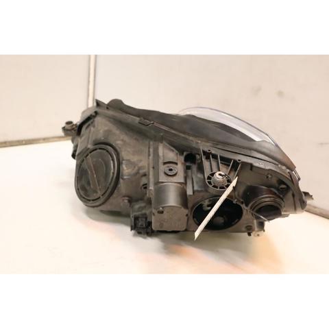 MERCEDES A2128200261 Правая фара в наличии Николаев