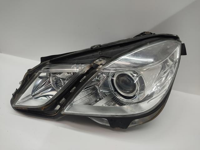 Luz esquerda A2128200939 Mercedes