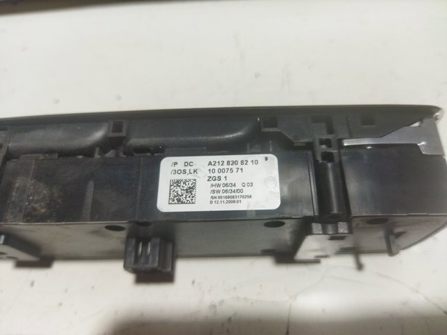 MERCEDES A2128208210 Кнопочный блок управления стеклоподъемником передний левый в наличии Тернополь