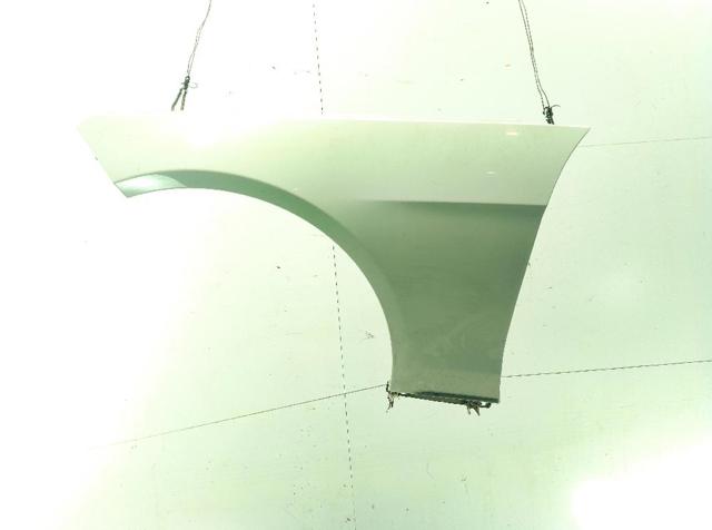 Pára-lama dianteiro esquerdo A2128801118 MERCEDES