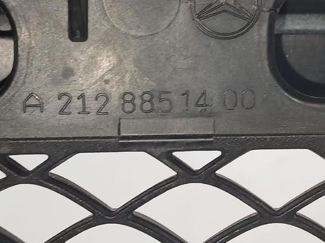 MERCEDES A2128851400 Решетка радиатора в наличии Днепр