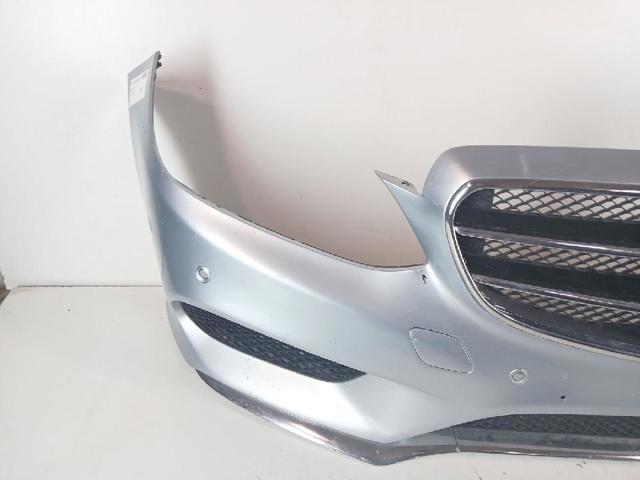 2128851400 MERCEDES Решетка радиатора купить в Ровно