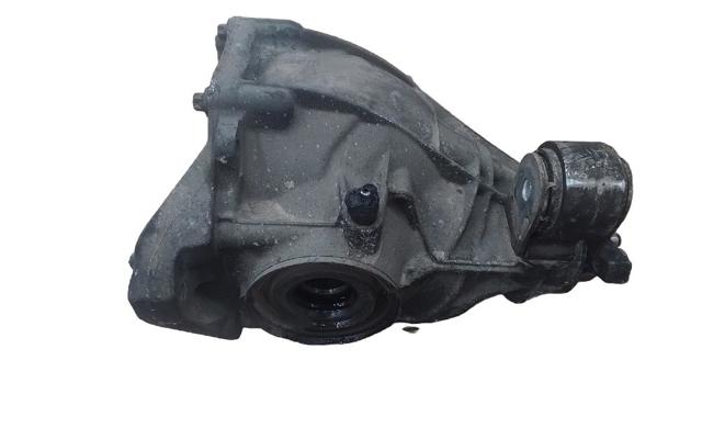 A2133510008 MERCEDES Крышка редуктора заднего купить в Чернигов