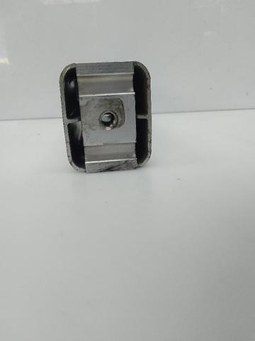 A2136200400 Кронштейн усилителя переднего бампера купить Ирпень