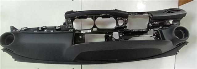 MERCEDES A2136809404 Торпедо в наличии Львов