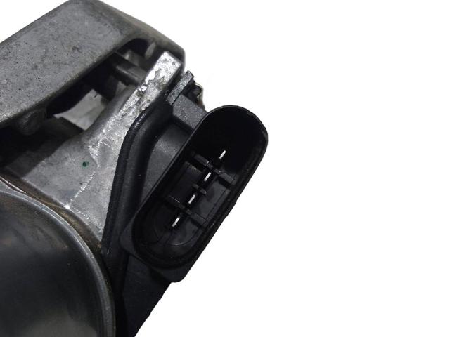 Trapézio de limpador pára-brisas Mercedes E S213