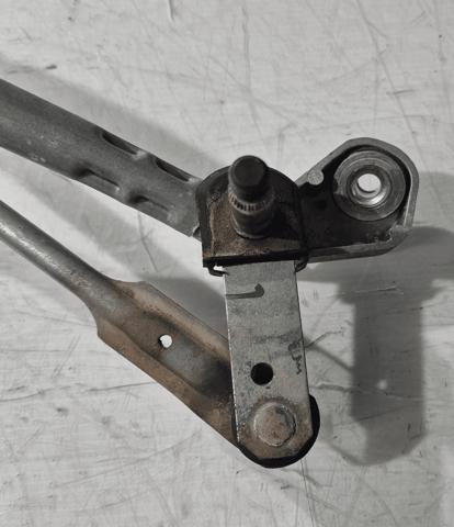 Trapézio de limpador pára-brisas Mercedes E S213