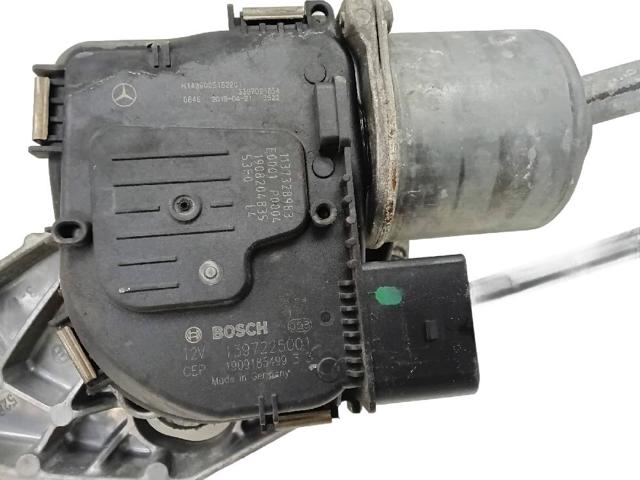 Trapézio de limpador pára-brisas Mercedes E S213