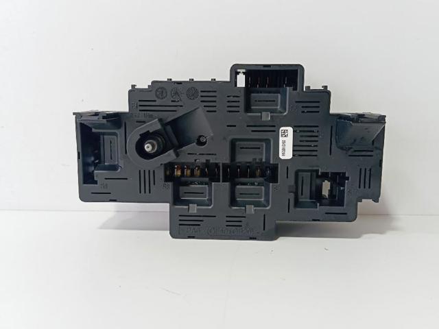 Unidade de dispositivos de segurança Mercedes E W213